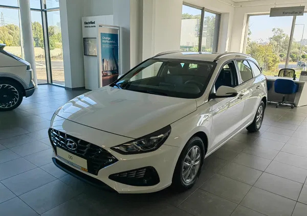 pogorzela Hyundai I30 cena 99900 przebieg: 10, rok produkcji 2023 z Pogorzela